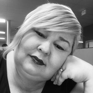 Meet your Posher, Becky